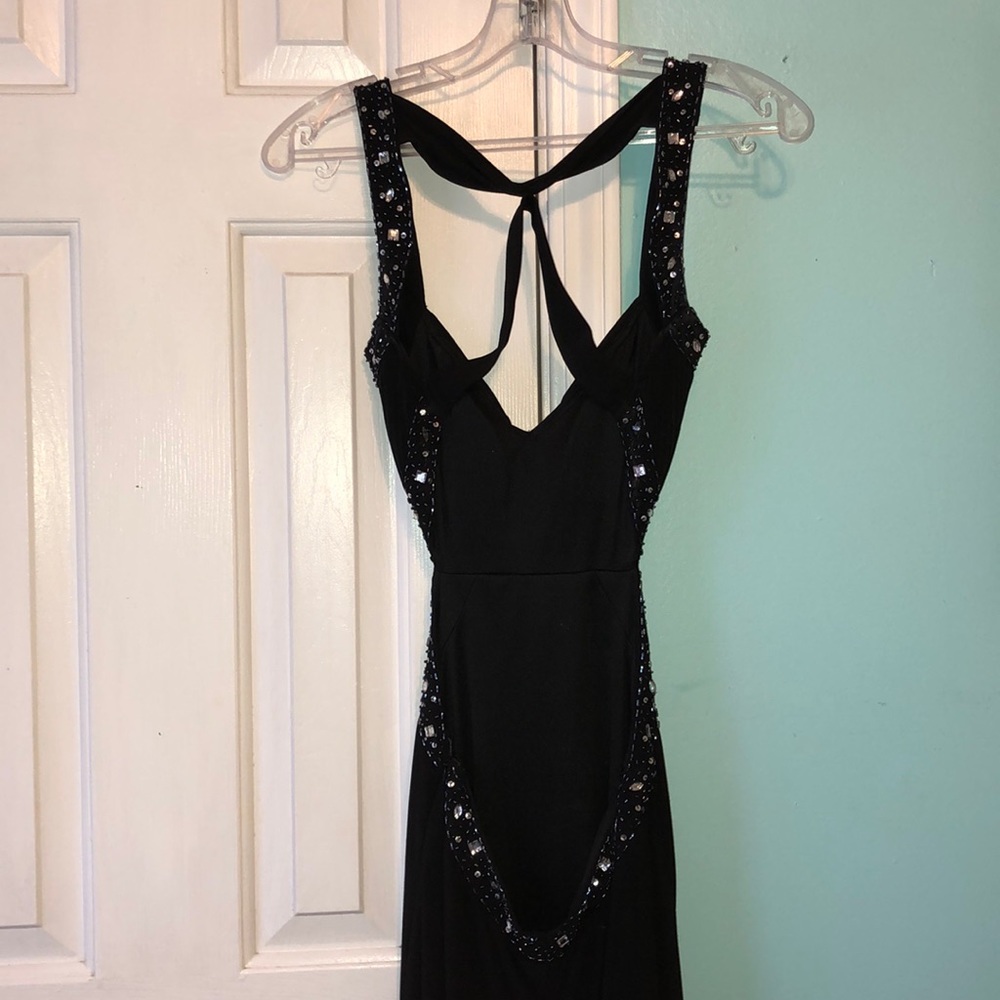 Gorgeous black prom dress 💕 - Picture 4 of 6